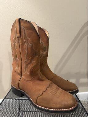 Double H Cowboy Boots - Men’s 8 - Tan Brown Leather